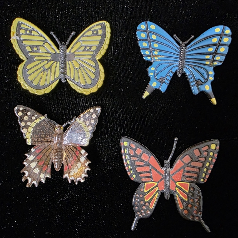 VTG Kitschy Butterfly Magnet Set of 4, 1970s 1980s Kitchen, Fridge, Locker Decor